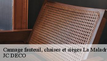 Cannage fauteuil, chaises et sièges la-maladrerie-78300 JC DECO